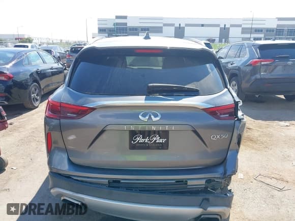 ✅ 2019 Infiniti QX50 Pure • VIN: 3PCAJ5M19KF125651 • Лот: 43361304. Опубликован ранее на IAAI с пробегом 125 158 миль. Бесплатный доступ к архиву аукционных продаж из США и подробный отчёт об истории автомобиля на DreamBid. Изображение 16.