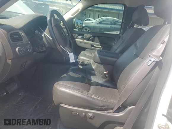 ✅ 2012 Chevrolet Silverado 1500 LTZ • VIN: 1GCRKTE7XCZ261287 • Lot: 68861964. Listed on Copart with 177,615 mi. Free auction sales archive from the USA and detailed vehicle history report at DreamBid. Image 7.