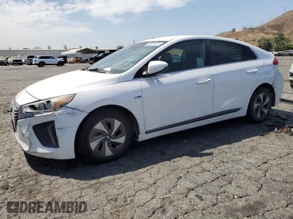 2017 Hyundai Ioniq SEL с VIN KMHC75LC2HU021671, выставлен на аукционе Copart как лот 66614574 с пробегом 221 110 миль миль и Чистый • Clean title. История ставок и продаж доступна на DreamBid. Изображение 1.