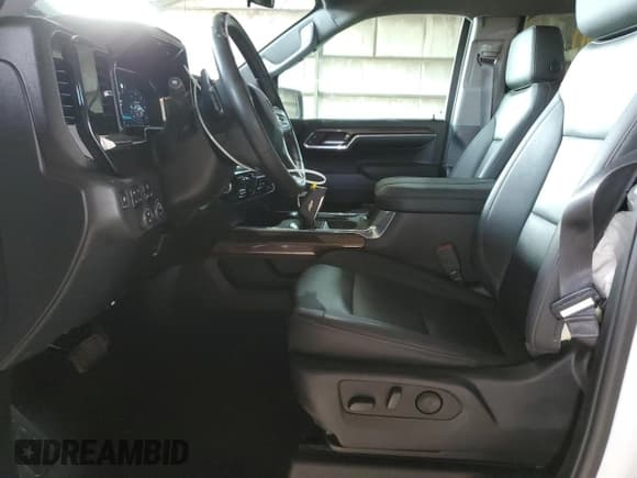 ✅ 2023 Chevrolet Silverado 1500 LT Trail Boss • VIN: 3GCUDFE88PG231046 • Lot: 87631285. Wystawiony na Copart z przebiegiem 50 893 mil. Bezpłatny archiwum sprzedaży aukcyjnych z USA i szczegółowy raport historii pojazdu na DreamBid. Zdjęcie 7.