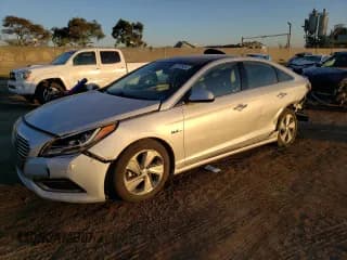 ✅ 2017 Hyundai Sonata Limited • VIN: KMHE34L36HA062353 • Лот: 37828863. Опубликован ранее на Copart с пробегом 105 474 миль. Бесплатный доступ к архиву аукционных продаж из США и подробный отчёт об истории автомобиля на DreamBid. Изображение 1.