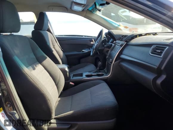 ✅ 2017 Toyota Camry LE • VIN: 4T1BF1FK6HU709022 • Лот: 91136455. Опубликован ранее на Copart с пробегом 145 035 миль. Бесплатный доступ к архиву аукционных продаж из США и подробный отчёт об истории автомобиля на DreamBid. Изображение 7.