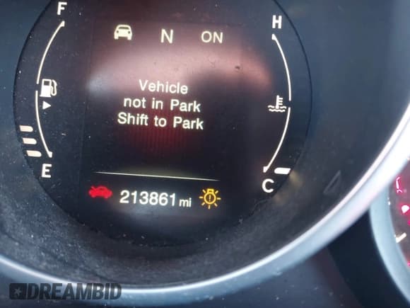 ✅ 2016 FIAT 500X Lounge • VIN: ZFBCFXDTXGP367081 • Lot: 43734253. Wystawiony na IAAI z przebiegiem 213 861 mil. Bezpłatny archiwum sprzedaży aukcyjnych z USA i szczegółowy raport historii pojazdu na DreamBid. Zdjęcie 7.