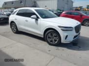 ✅ 2022 Genesis GV70 2.5T • VIN: KMUMADTB0NU043317 • Лот: 42222034. Опубликован ранее на IAAI с пробегом 30 566 миль. Бесплатный доступ к архиву аукционных продаж из США и подробный отчёт об истории автомобиля на DreamBid. Изображение 1.