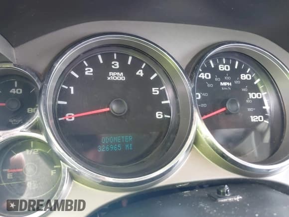 ✅ 2013 Chevrolet Silverado 2500HD Work Truck • VIN: 1GC2KVCG8DZ253237 • Lot: 41149947. Listed on IAAI with 326,965 mi. Free auction sales archive from the USA and detailed vehicle history report at DreamBid. Image 7.