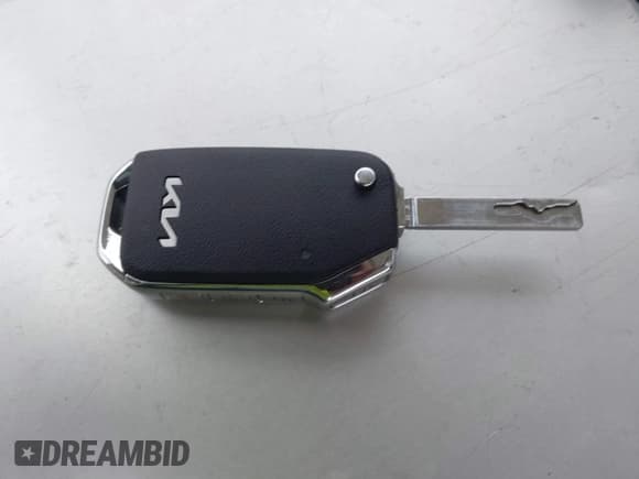 ✅ 2024 Kia Forte LXS • VIN: 3KPF24AD7RE791063 • Лот: 42045645. Опубликован ранее на IAAI с пробегом 4 350 миль. Бесплатный доступ к архиву аукционных продаж из США и подробный отчёт об истории автомобиля на DreamBid. Изображение 11.