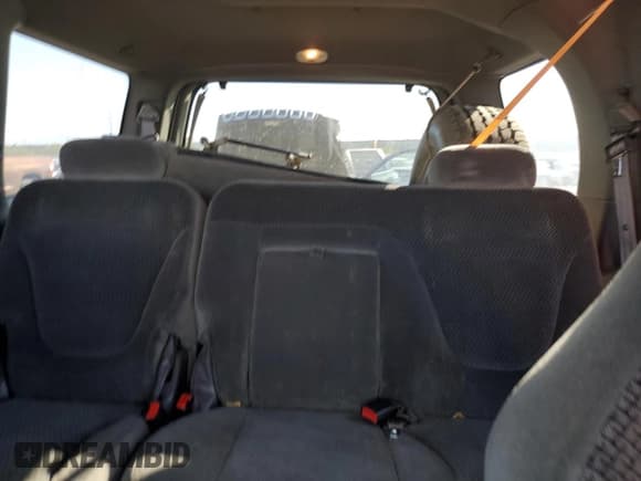 ✅ 2001 Ford Expedition XLT • VIN: 1FMFU16L01LA17849 • Lot: 90644065. Listed on Copart with Not provided. Free auction sales archive from the USA and detailed vehicle history report at DreamBid. Image 10.