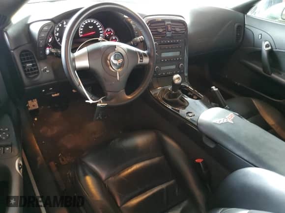 2010 Chevrolet Corvette 1LT with VIN 1G1YA2DW1A5100454, listed as a Copart auction lot 47952785 with Not provided miles and Salvage title. Bid and sale history available at DreamBid. Image 8.