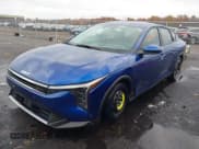 ✅ 2025 Kia K4 EX • VIN: 3KPFU4DE1SE008744 • Lot: 43683209. Wystawiony na IAAI z przebiegiem 12 001 mil. Bezpłatny archiwum sprzedaży aukcyjnych z USA i szczegółowy raport historii pojazdu na DreamBid. Zdjęcie 2.