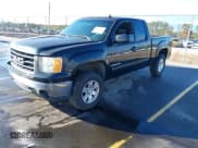 ✅ 2007 GMC Sierra 1500 SLT • VIN: 1GTEK19J57Z524686 • Lot: 43793103. Listed on IAAI with 238,570 mi. Free auction sales archive from the USA and detailed vehicle history report at DreamBid. Image 2.