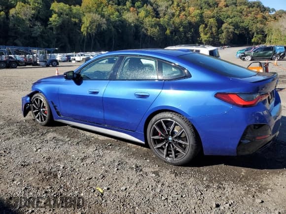 ✅ 2024 BMW 4 Series M440i xDrive • VIN: WBA13AW05RFT23492 • Lot: 85357495. Listed on Copart with 3,546 mi. Free auction sales archive from the USA and detailed vehicle history report at DreamBid. Image 2.