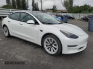 ✅ 2022 Tesla Model 3 • VIN: 5YJ3E1EA5NF372478 • Lot: 85423265. Wystawiony na Copart z przebiegiem 132 783 mil. Bezpłatny archiwum sprzedaży aukcyjnych z USA i szczegółowy raport historii pojazdu na DreamBid. Zdjęcie 4.