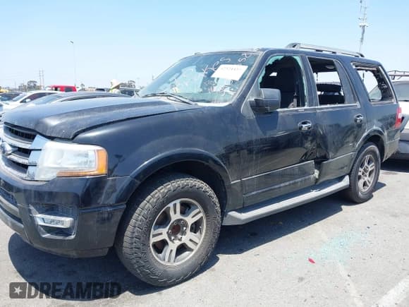 ✅ 2016 Ford Expedition XLT • VIN: 1FMJU1HT9GEF02673 • Lot: 42324457. Listed on IAAI with 116,482 mi. Free auction sales archive from the USA and detailed vehicle history report at DreamBid. Image 16.