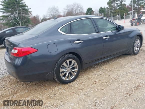 ✅ 2011 Infiniti M • VIN: JN1BY1AP8BM326789 • Лот: 43766627. Опубликован ранее на IAAI с пробегом 223 303 миль. Бесплатный доступ к архиву аукционных продаж из США и подробный отчёт об истории автомобиля на DreamBid. Изображение 4.