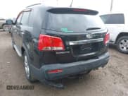 ✅ 2013 Kia Sorento EX • VIN: 5XYKU4A69DG365736 • Lot: 42127780. Listed on IAAI with 184,410 mi. Free auction sales archive from the USA and detailed vehicle history report at DreamBid. Image 6.