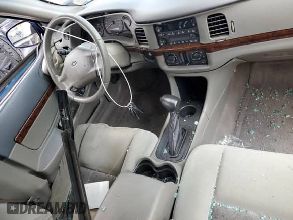 2005 Chevrolet Impala LS с VIN 2G1WH52K459209682, выставлен на аукционе Copart как лот 73143854 с пробегом 116 903 миль миль и Списание • Salvage title. История ставок и продаж доступна на DreamBid. Изображение 8.