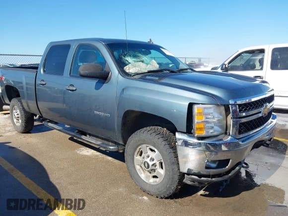 ✅ 2014 Chevrolet Silverado 2500HD LT • VIN: 1GC1KXC88EF178218 • Lot: 43633469. Listed on IAAI with 237,381 mi. Free auction sales archive from the USA and detailed vehicle history report at DreamBid. Image 1.