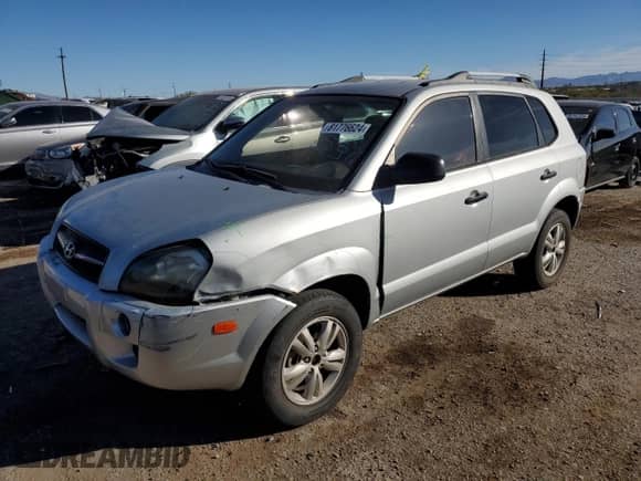 2009 Hyundai Tucson GLS z VIN KM8JM12B49U999222, wystawiony jako Copart lot #81776624 z przebiegiem 173 509 mil mil oraz Szkoda całkowita • Salvage title. Historia ofert i sprzedaży dostępna na DreamBid. Obrazek 1.