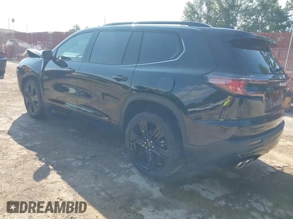 ✅ 2025 GMC Acadia FWD Elevation • VIN: 1GKENKRS2SJ276480 • Lot: 43079274. Wystawiony na IAAI z przebiegiem 1 923 mil. Bezpłatny archiwum sprzedaży aukcyjnych z USA i szczegółowy raport historii pojazdu na DreamBid. Zdjęcie 3.