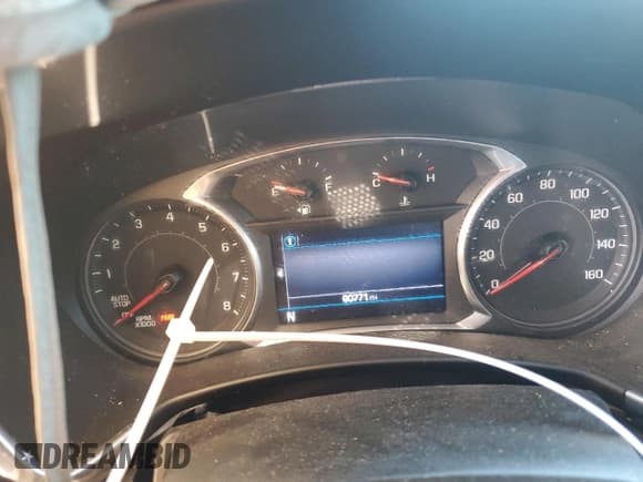 ✅ 2020 Chevrolet Equinox LT • VIN: 2GNAXKEV0L6171091 • Лот: 82293715. Опубликован ранее на Copart с пробегом 90 771 миль. Бесплатный доступ к архиву аукционных продаж из США и подробный отчёт об истории автомобиля на DreamBid. Изображение 9.