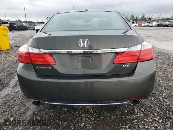 ✅ 2013 Honda Accord EX-L • VIN: 1HGCR3F80DA040582 • Lot: 80788825. Listed on Copart with 115,638 mi. Free auction sales archive from the USA and detailed vehicle history report at DreamBid. Image 6.