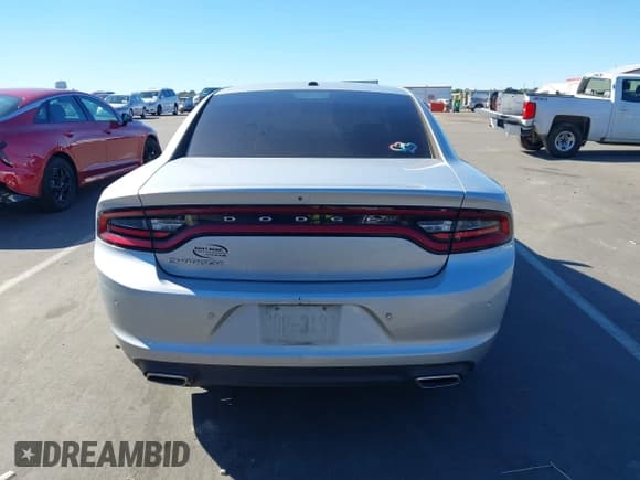 ✅ 2020 Dodge Charger SXT • VIN: 2C3CDXBG7LH146789 • Лот: 43470140. Опубликован ранее на IAAI с пробегом 138 081 миль. Бесплатный доступ к архиву аукционных продаж из США и подробный отчёт об истории автомобиля на DreamBid. Изображение 16.