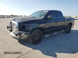2008 Dodge 1500 SLT z VIN 1D7HA182X8J134747, wystawiony jako Copart lot #81522025 z przebiegiem 353 642 mil mil oraz Czysty tytuł • Clean title. Historia ofert i sprzedaży dostępna na DreamBid. Obrazek 1.