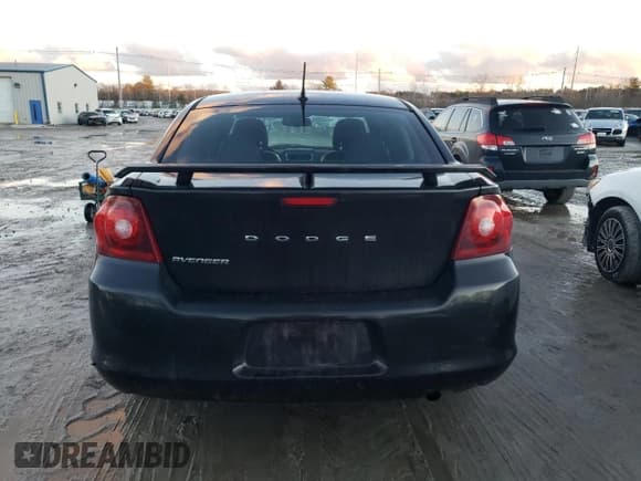 ✅ 2014 Dodge Avenger SXT • VIN: 1C3CDZCB1EN136607 • Lot: 86819814. Wystawiony na Copart z przebiegiem 145 785 mil. Bezpłatny archiwum sprzedaży aukcyjnych z USA i szczegółowy raport historii pojazdu na DreamBid. Zdjęcie 6.
