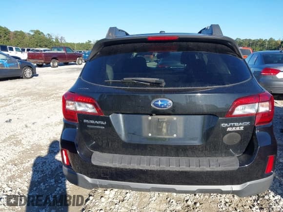 ✅ 2015 Subaru Outback Limited • VIN: 4S4BSALCXF3268636 • Лот: 43584676. Опубликован ранее на IAAI с пробегом 128 866 миль. Бесплатный доступ к архиву аукционных продаж из США и подробный отчёт об истории автомобиля на DreamBid. Изображение 16.