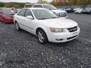 2008 Hyundai Sonata SE z VIN 5NPEU46CX8H317995, wystawiony jako IAAI lot #43441426 z przebiegiem 106 460 mil mil oraz . Historia ofert i sprzedaży dostępna na DreamBid. Obrazek 1.