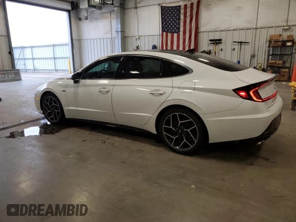 ✅ 2021 Hyundai Sonata N Line • VIN: 5NPEK4JC0MH117263 • Лот: 87054885. Опубликован ранее на Copart с пробегом 30 271 миль. Бесплатный доступ к архиву аукционных продаж из США и подробный отчёт об истории автомобиля на DreamBid. Изображение 2.