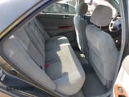 ✅ 2004 Toyota Camry LE • VIN: 4T1BE30K94U798456 • Lot: 42880053. Wystawiony na IAAI z przebiegiem 166 011 mil. Bezpłatny archiwum sprzedaży aukcyjnych z USA i szczegółowy raport historii pojazdu na DreamBid. Zdjęcie 8.