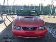 ✅ 2000 Ford Mustang • VIN: 1FAFP4044YF277880 • Lot: 42542108. Wystawiony na IAAI z przebiegiem Nie podano. Bezpłatny archiwum sprzedaży aukcyjnych z USA i szczegółowy raport historii pojazdu na DreamBid. Zdjęcie 12.