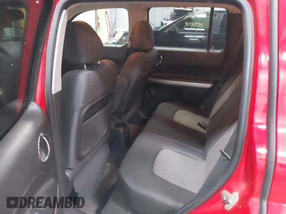 ✅ 2009 Chevrolet HHR LS • VIN: 3GNCA13B59S515182 • Lot: 41731472. Listed on IAAI with 91,618 mi. Free auction sales archive from the USA and detailed vehicle history report at DreamBid. Image 8.