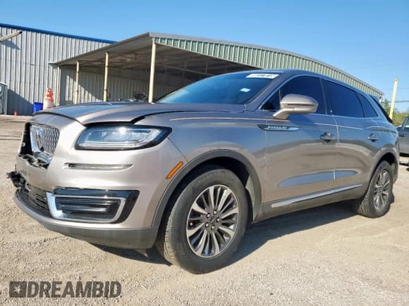 ✅ 2020 Lincoln Nautilus Standard • VIN: 2LMPJ8J9XLBL28052 • Лот: 90377815. Опубликован ранее на Copart с пробегом 112 630 миль. Бесплатный доступ к архиву аукционных продаж из США и подробный отчёт об истории автомобиля на DreamBid. Изображение 1.