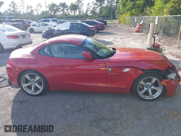 ✅ 2011 BMW Z4 sDrive30i • VIN: WBALM5C53BE380282 • Lot: 43614273. Listed on IAAI with 76,473 mi. Free auction sales archive from the USA and detailed vehicle history report at DreamBid. Image 13.