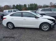 ✅ 2022 Hyundai Accent SE • VIN: 3KPC24A6XNE158345 • Lot: 43674483. Wystawiony na IAAI z przebiegiem 40 347 mil. Bezpłatny archiwum sprzedaży aukcyjnych z USA i szczegółowy raport historii pojazdu na DreamBid. Zdjęcie 12.