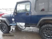 ✅ 2005 Jeep Wrangler Unlimited • VIN: 1J4FA44S45P300241 • Лот: 43618893. Опубликован ранее на IAAI с пробегом 101 666 миль. Бесплатный доступ к архиву аукционных продаж из США и подробный отчёт об истории автомобиля на DreamBid. Изображение 14.