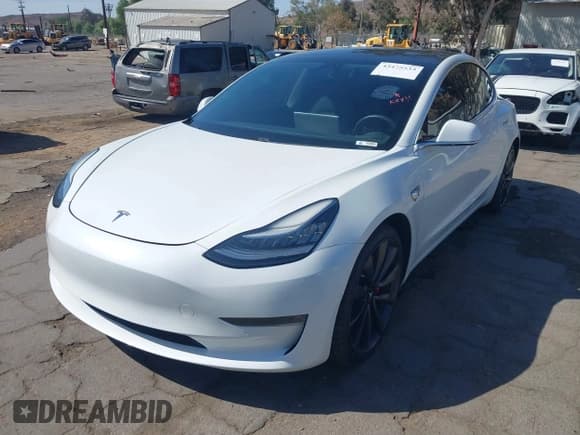 ✅ 2020 Tesla Model 3 Performance • VIN: 5YJ3E1EC2LF722468 • Lot: 43475533. Wystawiony na IAAI z przebiegiem 92 151 mil. Bezpłatny archiwum sprzedaży aukcyjnych z USA i szczegółowy raport historii pojazdu na DreamBid. Zdjęcie 20.