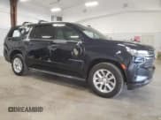 ✅ 2021 Chevrolet Suburban Premier • VIN: 1GNSCFKD2MR318276 • Lot: 37848743. Wystawiony na Copart z przebiegiem 33 165 mil. Bezpłatny archiwum sprzedaży aukcyjnych z USA i szczegółowy raport historii pojazdu na DreamBid. Zdjęcie 4.
