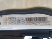 ✅ 2015 Jeep Cherokee Sport • VIN: 1C4PJLAB4FW535853 • Lot: 42209978. Wystawiony na IAAI z przebiegiem 155 336 mil. Bezpłatny archiwum sprzedaży aukcyjnych z USA i szczegółowy raport historii pojazdu na DreamBid. Zdjęcie 9.