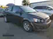 2015 Chevrolet Sonic LT с VIN 1G1JC5SG3F4208225, выставлен на аукционе Copart как лот 68581364 с пробегом 142 316 миль миль и Списание • Salvage title. История ставок и продаж доступна на DreamBid. Изображение 4.