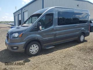 ✅ 2024 Ford Transit Passenger XL • VIN: 1FBAX2C82RKA47825 • Лот: 69340385. Опубликован ранее на Copart с пробегом Не указан. Бесплатный доступ к архиву аукционных продаж из США и подробный отчёт об истории автомобиля на DreamBid. Изображение 1.