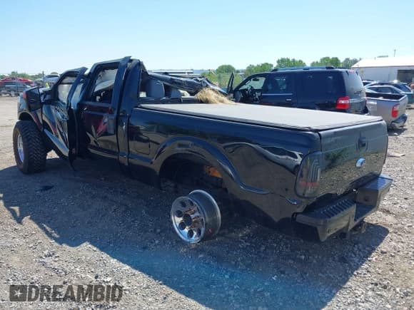 ✅ 2016 Ford F-250 Lariat • VIN: 1FT7W2BT2GEB31654 • Lot: 42674120. Listed on IAAI with 143,452 mi. Free auction sales archive from the USA and detailed vehicle history report at DreamBid. Image 3.