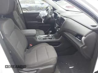 ✅ 2019 Chevrolet Traverse LT Cloth • VIN: 1GNERGKW0KJ308537 • Lot: 43149622. Wystawiony na IAAI z przebiegiem 93 493 mil. Bezpłatny archiwum sprzedaży aukcyjnych z USA i szczegółowy raport historii pojazdu na DreamBid. Zdjęcie 5.