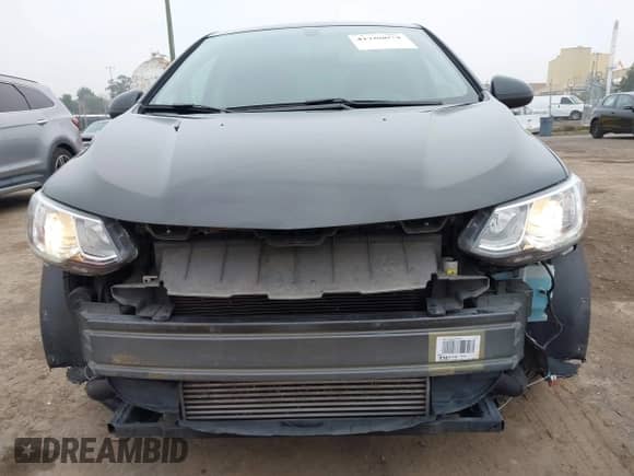 2020 Chevrolet Sonic LT с VIN 1G1JD6SB4L4105155, выставлен на аукционе IAAI как лот 41166074 с пробегом 47 279 миль миль и . История ставок и продаж доступна на DreamBid. Изображение 17.