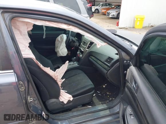 ✅ 2014 Subaru Legacy Special Sports • VIN: 4S3BMCH61E3032744 • Лот: 42548086. Опубликован ранее на IAAI с пробегом 140 847 миль. Бесплатный доступ к архиву аукционных продаж из США и подробный отчёт об истории автомобиля на DreamBid. Изображение 5.