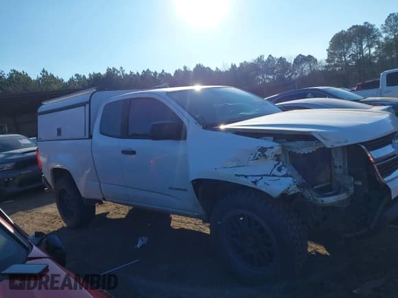 ✅ 2017 Chevrolet Colorado 4WD Work Truck • VIN: 1GCHTBEA9H1247207 • Лот: 41249068. Опубликован ранее на IAAI с пробегом 127 716 миль. Бесплатный доступ к архиву аукционных продаж из США и подробный отчёт об истории автомобиля на DreamBid. Изображение 14.
