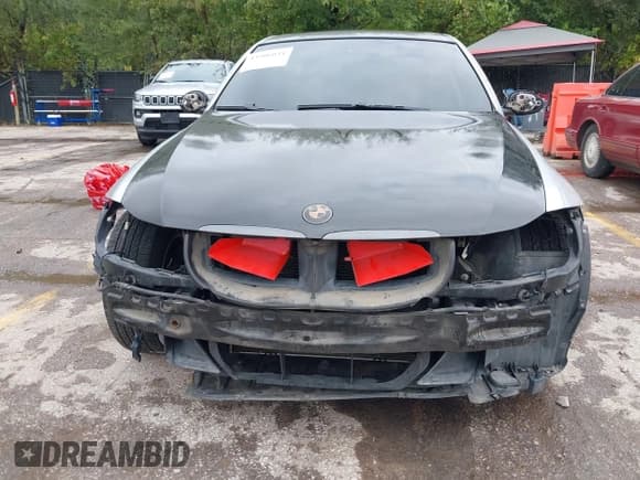 ✅ 2008 BMW 3 Series 328xi • VIN: WBAVC93578K038993 • Lot: 43306034. Listed on IAAI with Not provided. Free auction sales archive from the USA and detailed vehicle history report at DreamBid. Image 6.