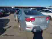 2016 Chevrolet Malibu LT z VIN 1G11C5SA1GF155526, wystawiony jako IAAI lot #43564130 z przebiegiem 186 766 mil mil oraz . Historia ofert i sprzedaży dostępna na DreamBid. Obrazek 3.